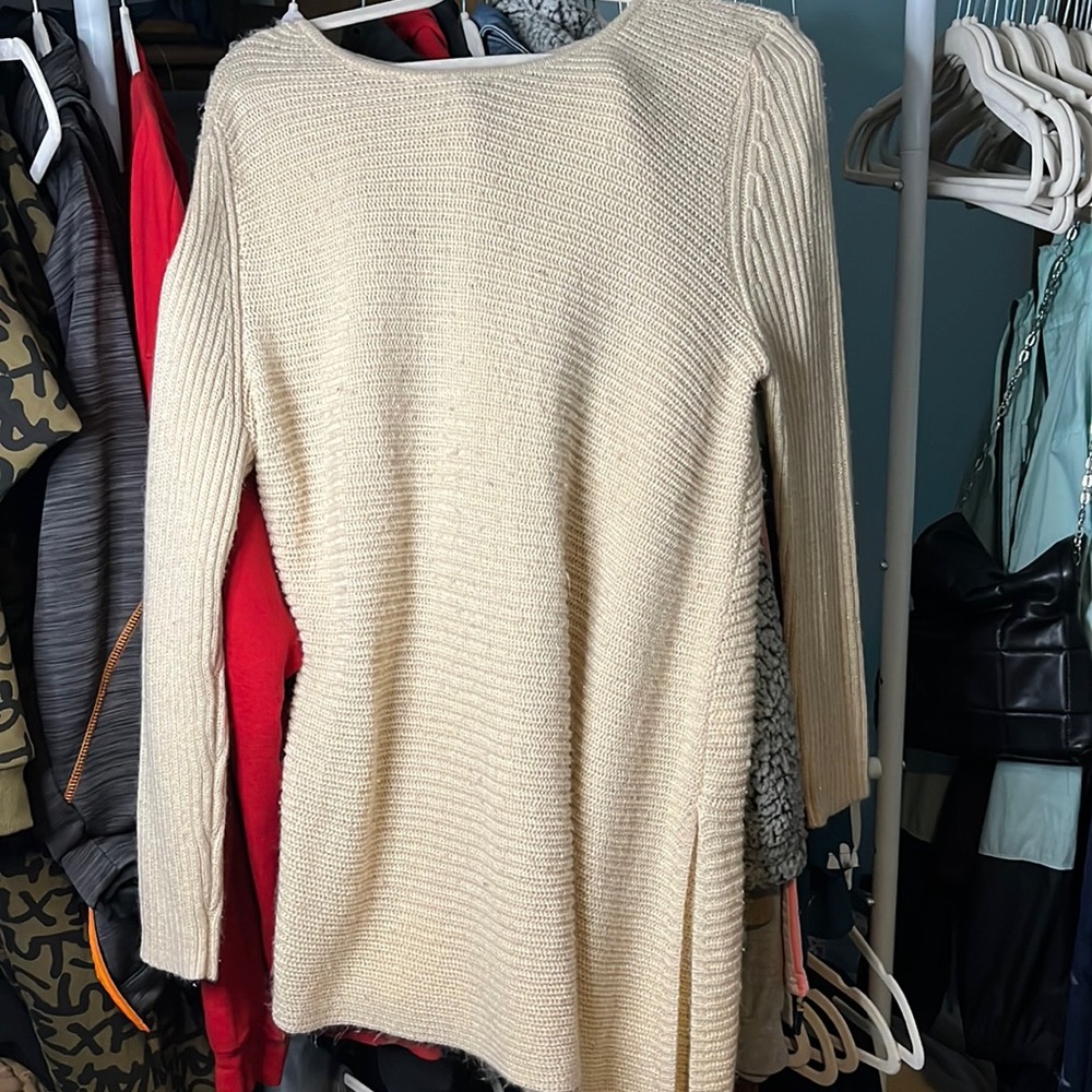 Apt. 9 crew neck sweater